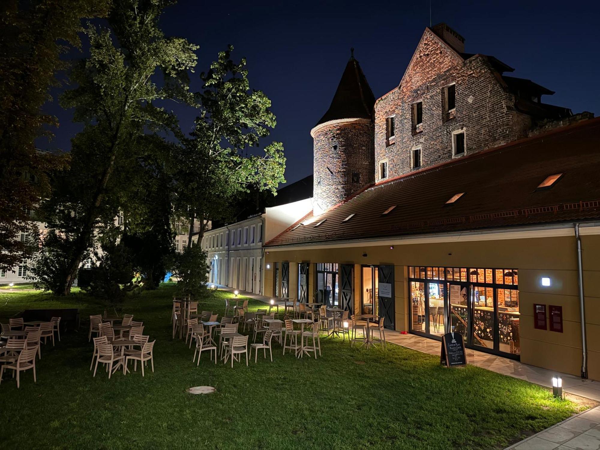 Apartament Przy Bulwarze Wrocław Exterior foto